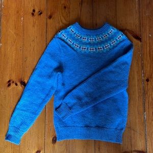 *One of a kind* Hand Knitted Vintage Sweater, size small/medium